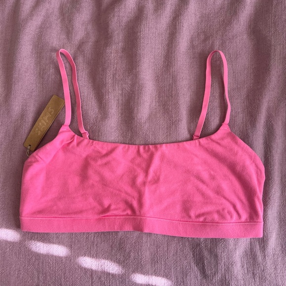 Hot Pink Skims Bralette - Picture 1 of 3